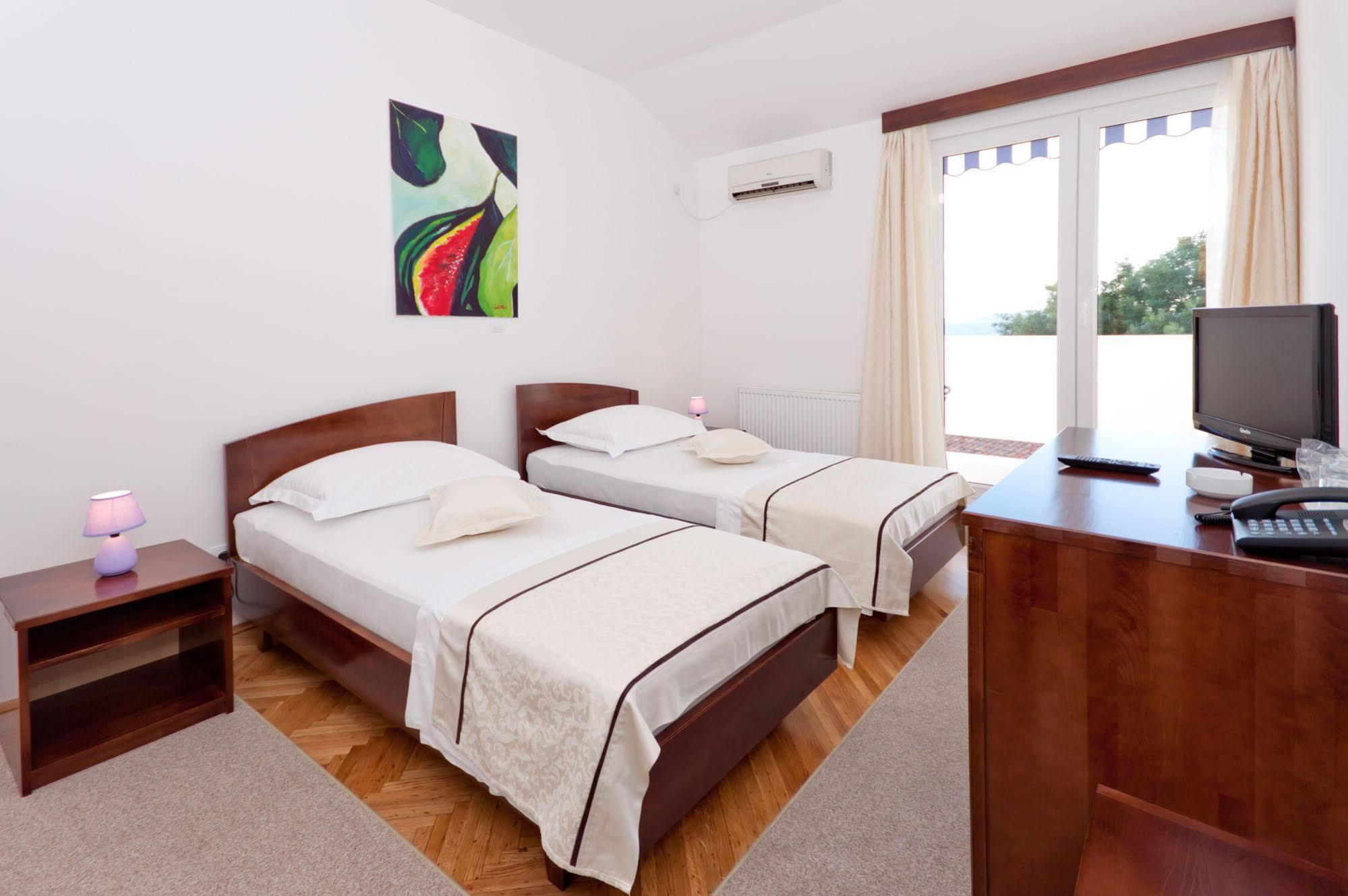 Hotel Ballet School Kaštela Buitenkant foto